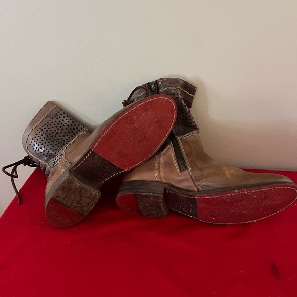 Bed Stu Chesire back lace mid calf boots. - Picture 2 of 8